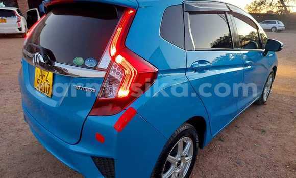 Acheter Occasion Voiture Honda Fit Bleu à Avondale, Harare Acheter Occasion Voiture Honda Fit Bleu à Avondale, Harare