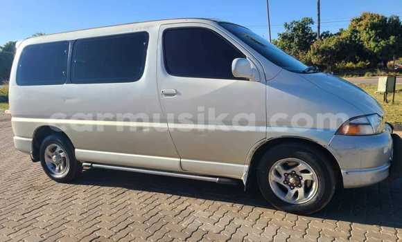 Acheter Occasion Voiture Toyota Granvia Autre à Bindura, Mashonaland Central Acheter Occasion Voiture Toyota Granvia Autre à Bindura, Mashonaland Central