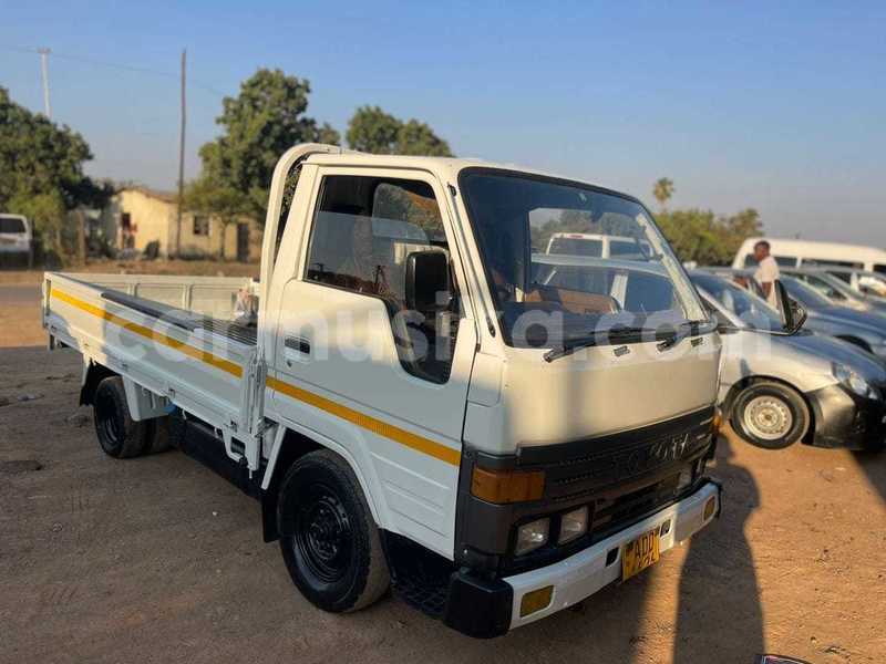 Big with watermark toyota dyna matabeleland south beitbridge 35853