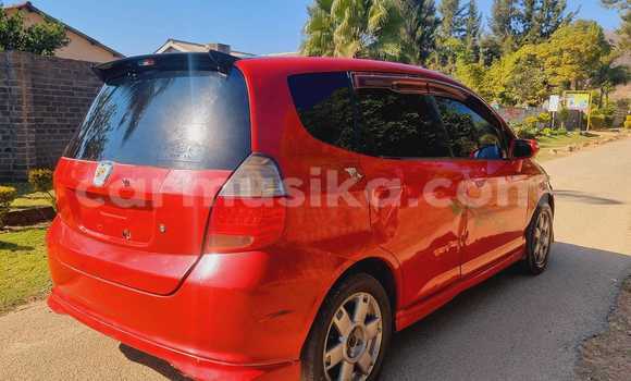 Acheter Occasion Voiture Honda Fit Rouge à Borrowdale, Harare Acheter Occasion Voiture Honda Fit Rouge à Borrowdale, Harare