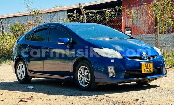 Buy Used Toyota Prius Blue Car in Bindura in Mashonaland Central Buy Used Toyota Prius Blue Car in Bindura in Mashonaland Central