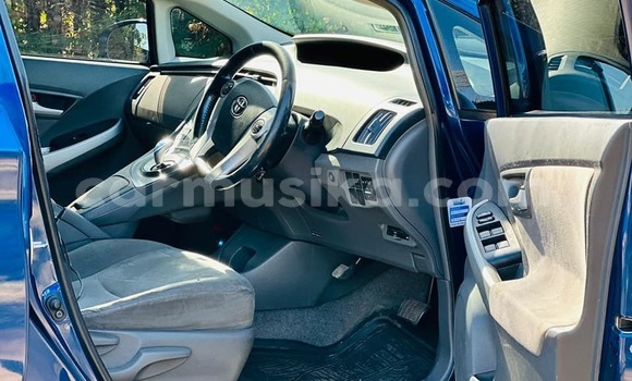 Tenga Tsaru Toyota Prius Bhuruu Mota in Bindura in Mashonaland yePakati Tenga Tsaru Toyota Prius Bhuruu Mota in Bindura in Mashonaland yePakati