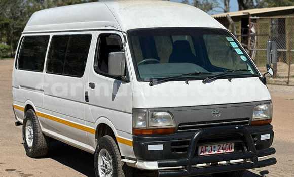 Acheter Occasion Voiture Toyota Hiace Blanc à Bindura, Mashonaland Central