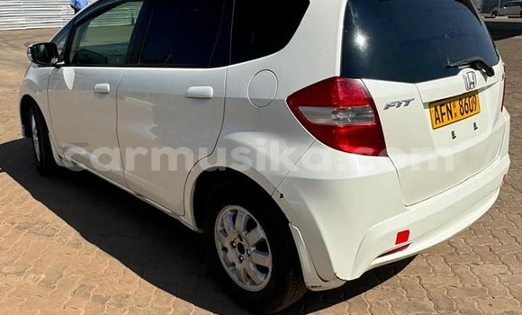 Nunua Ilio tumika Honda Fit Nyingine Gari ndani ya Harare nchini Harare