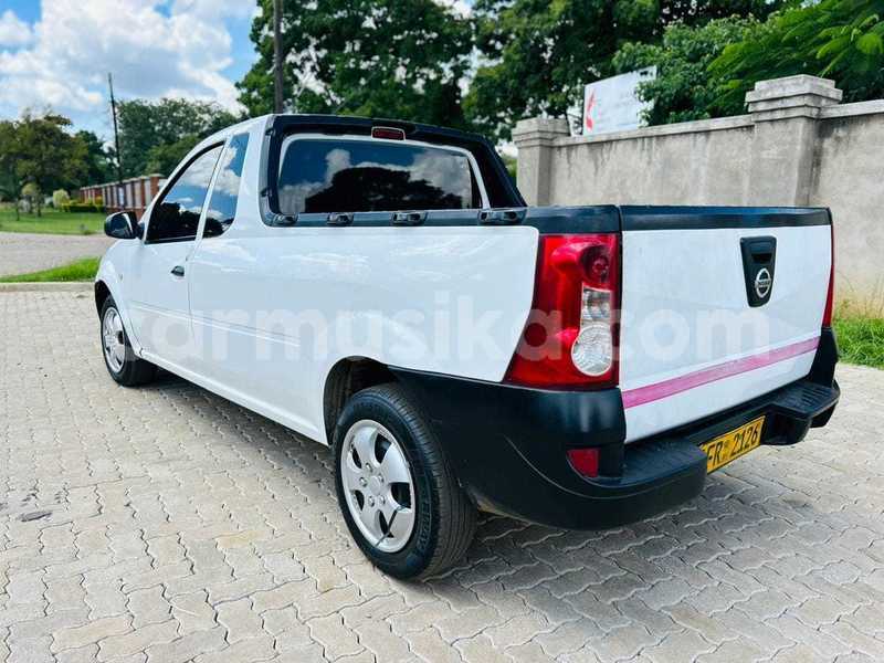 Big with watermark nissan np 300 mashonaland central bindura 35881