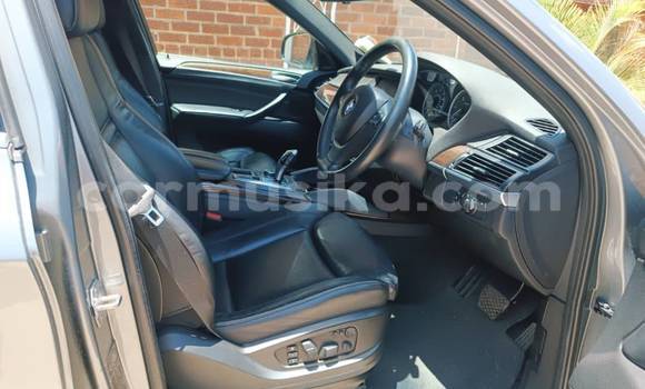 Tenga Tsaru BMW X6 Zvimwe Mota in Bindura in Mashonaland yePakati Tenga Tsaru BMW X6 Zvimwe Mota in Bindura in Mashonaland yePakati