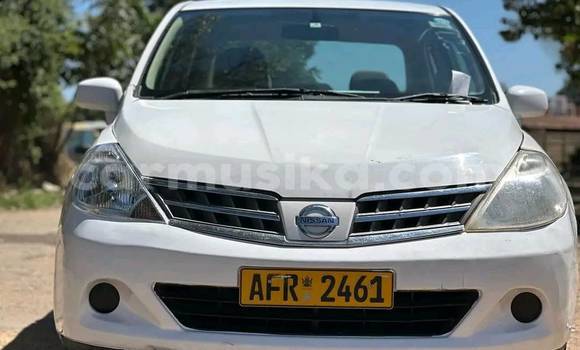 Tenga Tsaru Nissan Tiida Chena Mota in Bindura in Mashonaland yePakati Tenga Tsaru Nissan Tiida Chena Mota in Bindura in Mashonaland yePakati