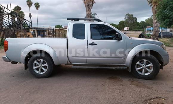 Tenga Tsaru Nissan Navara Zvimwe Mota in Bindura in Mashonaland yePakati Tenga Tsaru Nissan Navara Zvimwe Mota in Bindura in Mashonaland yePakati