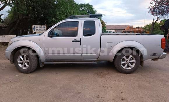 Tenga Tsaru Nissan Navara Zvimwe Mota in Bindura in Mashonaland yePakati Tenga Tsaru Nissan Navara Zvimwe Mota in Bindura in Mashonaland yePakati