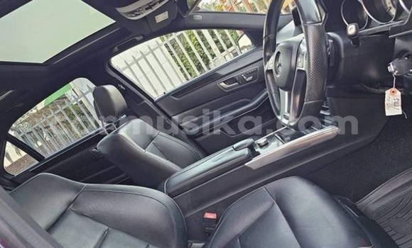 Buy Used Mercedes-Benz E-Classe Other Car in Harare in Harare Buy Used Mercedes-Benz E-Classe Other Car in Harare in Harare