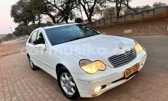 Buy Used Mercedes-Benz C-Classe Other Car in Harare in Harare Buy Used Mercedes-Benz C-Classe Other Car in Harare in Harare