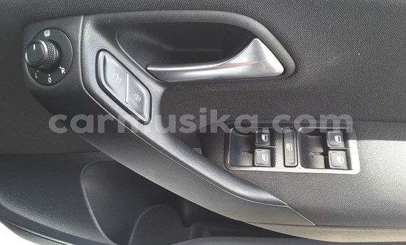 Tenga Tsaru Volkswagen Polo Chena Mota in Beitbridge in Matabeleland South Tenga Tsaru Volkswagen Polo Chena Mota in Beitbridge in Matabeleland South