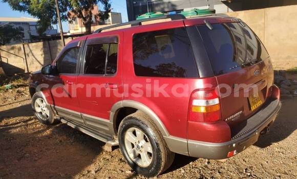 Nunua Ilio tumika Ford Explorer Nyekundu Gari ndani ya Bindura nchini Mashonaland Central Nunua Ilio tumika Ford Explorer Nyekundu Gari ndani ya Bindura nchini Mashonaland Central