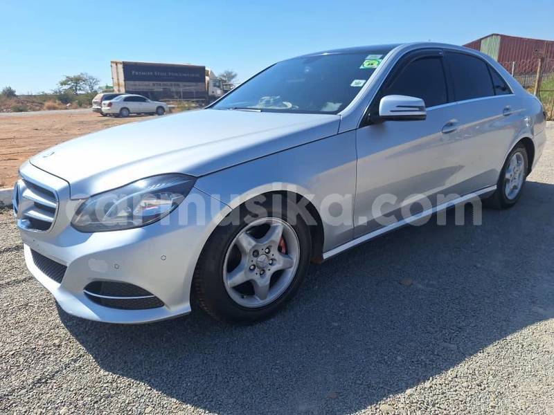 Big with watermark mercedes benz e classe harare borrowdale 35924