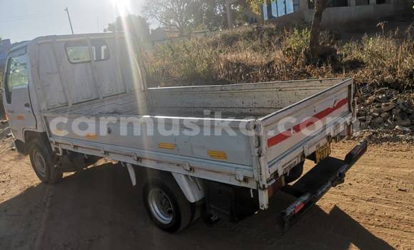 Nunua Ilio tumika Toyota TownAce Nyeupe Gari ndani ya Belvedere nchini Harare Nunua Ilio tumika Toyota TownAce Nyeupe Gari ndani ya Belvedere nchini Harare