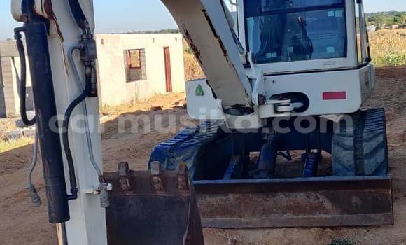 Nunua Ilio tumika Toyota HiAce Nyingine Lori ndani ya Beitbridge nchini Matabeleland Kusini Nunua Ilio tumika Toyota HiAce Nyingine Lori ndani ya Beitbridge nchini Matabeleland Kusini