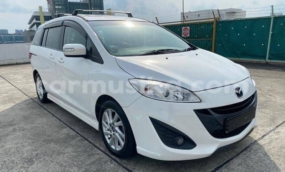 Tenga Tsaru Mazda 5 Chena Mota in Beitbridge in Matabeleland South Tenga Tsaru Mazda 5 Chena Mota in Beitbridge in Matabeleland South