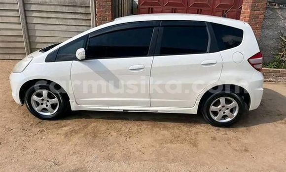 Tenga Tsaru Honda Fit Zvimwe Mota in Harare in Harare