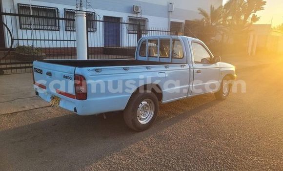 Nunua Ilio tumika Mazda Bongo Nyingine Gari ndani ya Harare nchini Harare