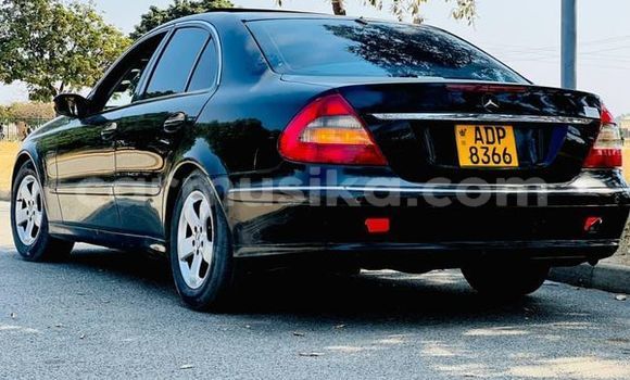 Acheter Occasion Voiture Mercedes-Benz E200 Autre à Harare, Harare Acheter Occasion Voiture Mercedes-Benz E200 Autre à Harare, Harare