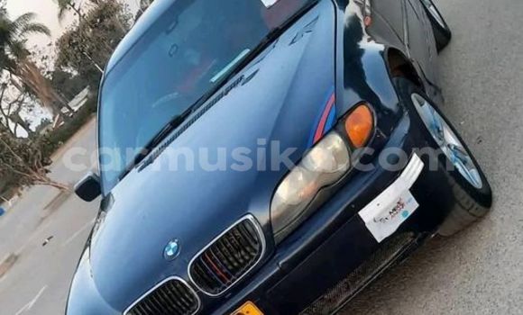 Acheter Occasion Voiture BMW 315 Noir à Belvédère, Harare Acheter Occasion Voiture BMW 315 Noir à Belvédère, Harare