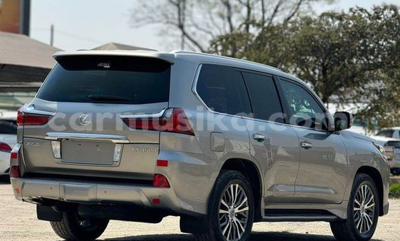 Tenga Tsaru Lexus LX 450 Zvimwe Mota in Harare in Harare Tenga Tsaru Lexus LX 450 Zvimwe Mota in Harare in Harare