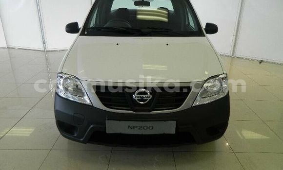 Tenga Tsaru Nissan NP 300 Chena Mota in Beitbridge in Matabeleland South Tenga Tsaru Nissan NP 300 Chena Mota in Beitbridge in Matabeleland South