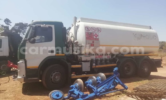 Tenga Tsaru Volvo F4 Chena Rori in Harare in Harare Tenga Tsaru Volvo F4 Chena Rori in Harare in Harare