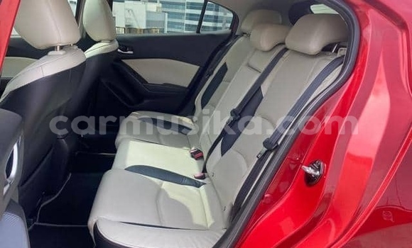 Nunua Ilio tumika Mazda 3 Nyingine Gari ndani ya Beitbridge nchini Matabeleland Kusini Nunua Ilio tumika Mazda 3 Nyingine Gari ndani ya Beitbridge nchini Matabeleland Kusini