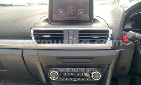 Nunua Ilio tumika Mazda 3 Nyingine Gari ndani ya Beitbridge nchini Matabeleland Kusini Nunua Ilio tumika Mazda 3 Nyingine Gari ndani ya Beitbridge nchini Matabeleland Kusini