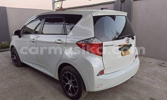 Nunua Ilio tumika Toyota RAV4 Nyingine Gari ndani ya Harare nchini Harare Nunua Ilio tumika Toyota RAV4 Nyingine Gari ndani ya Harare nchini Harare