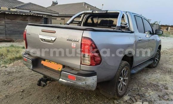 Nunua Ilio tumika Toyota Hilux Nyingine Gari ndani ya Harare nchini Harare Nunua Ilio tumika Toyota Hilux Nyingine Gari ndani ya Harare nchini Harare