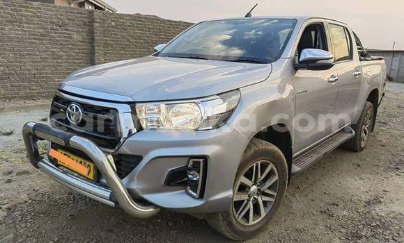 Nunua Ilio tumika Toyota Hilux Nyingine Gari ndani ya Harare nchini Harare Nunua Ilio tumika Toyota Hilux Nyingine Gari ndani ya Harare nchini Harare