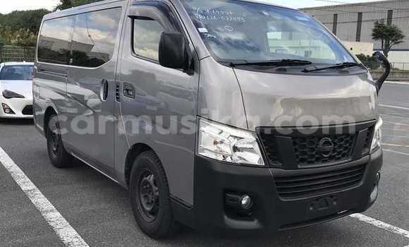 Acheter Occasion Voiture Nissan Caravan Gris à Beitbridge, Matabeleland South Acheter Occasion Voiture Nissan Caravan Gris à Beitbridge, Matabeleland South