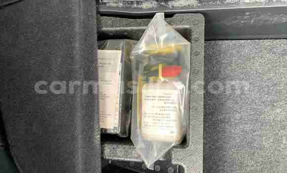 Buy Used Toyota Wish White Car in Beitbridge in Matabeleland South Buy Used Toyota Wish White Car in Beitbridge in Matabeleland South