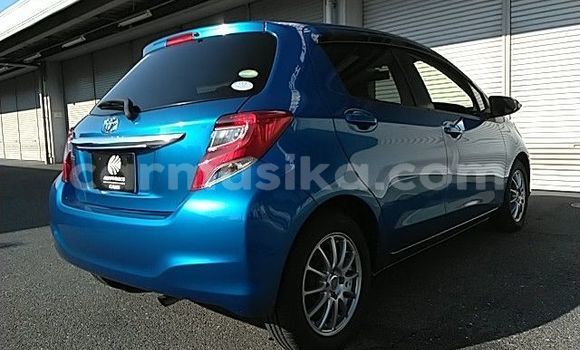 Nunua Ilio tumika Toyota Vitz Bluu Gari ndani ya Beitbridge nchini Matabeleland Kusini Nunua Ilio tumika Toyota Vitz Bluu Gari ndani ya Beitbridge nchini Matabeleland Kusini