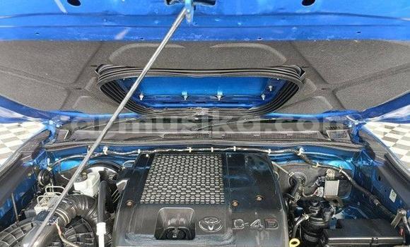 Nunua Ilio tumika Toyota Fortuner Bluu Gari ndani ya Beitbridge nchini Matabeleland Kusini Nunua Ilio tumika Toyota Fortuner Bluu Gari ndani ya Beitbridge nchini Matabeleland Kusini