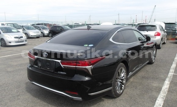 Acheter Occasion Voiture Lexus LS Noir à Beitbridge, Matabeleland South Acheter Occasion Voiture Lexus LS Noir à Beitbridge, Matabeleland South