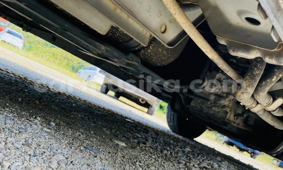 Acheter Occasion Voiture Nissan Caravan Beige à Beitbridge, Matabeleland South Acheter Occasion Voiture Nissan Caravan Beige à Beitbridge, Matabeleland South