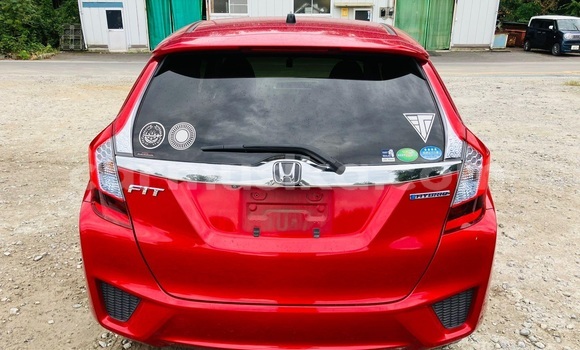 Buy Used Honda Fit Red Car in Beitbridge in Matabeleland South Buy Used Honda Fit Red Car in Beitbridge in Matabeleland South