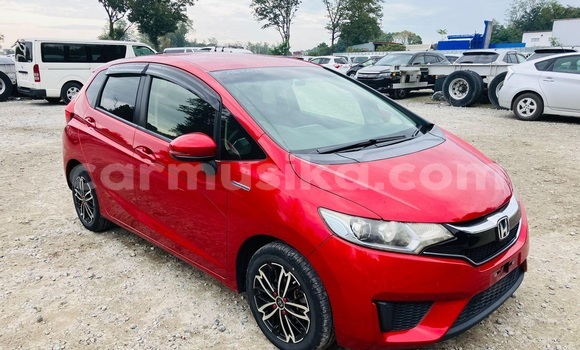 Buy Used Honda Fit Red Car in Beitbridge in Matabeleland South Buy Used Honda Fit Red Car in Beitbridge in Matabeleland South