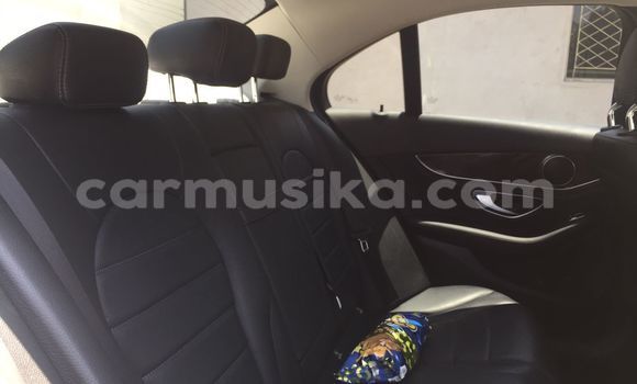 Nunua Imported Mercedes‒Benz C–Class Nyeupe Gari ndani ya Harare nchini Harare Nunua Imported Mercedes‒Benz C–Class Nyeupe Gari ndani ya Harare nchini Harare