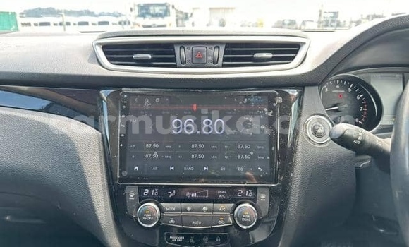 Nunua Ilio tumika Nissan Qashqai Nyekundu Gari ndani ya Beitbridge nchini Matabeleland Kusini Nunua Ilio tumika Nissan Qashqai Nyekundu Gari ndani ya Beitbridge nchini Matabeleland Kusini