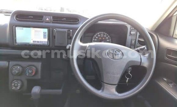 Nunua Ilio tumika Toyota Probox Fedha Gari ndani ya Beitbridge nchini Matabeleland Kusini Nunua Ilio tumika Toyota Probox Fedha Gari ndani ya Beitbridge nchini Matabeleland Kusini