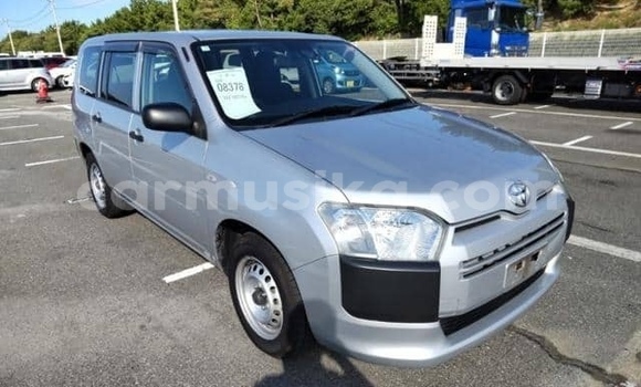 Nunua Ilio tumika Toyota Probox Fedha Gari ndani ya Beitbridge nchini Matabeleland Kusini Nunua Ilio tumika Toyota Probox Fedha Gari ndani ya Beitbridge nchini Matabeleland Kusini