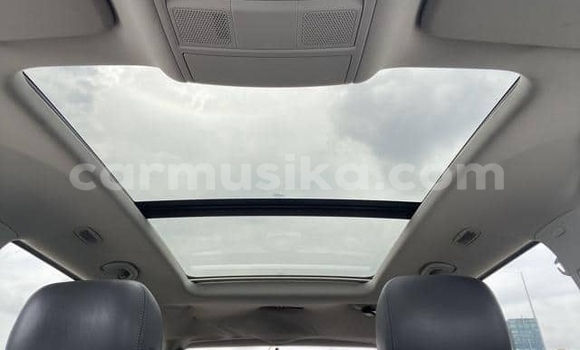 Buy Used Volkswagen Touran White Car in Beitbridge in Matabeleland South Buy Used Volkswagen Touran White Car in Beitbridge in Matabeleland South