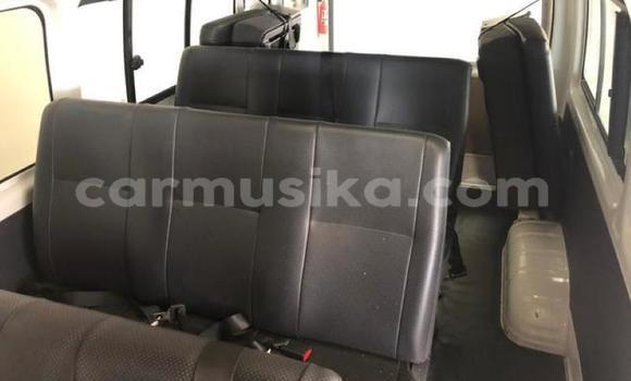 Tenga Tsaru Toyota Hiace Chena Mota in Beitbridge in Matabeleland South Tenga Tsaru Toyota Hiace Chena Mota in Beitbridge in Matabeleland South