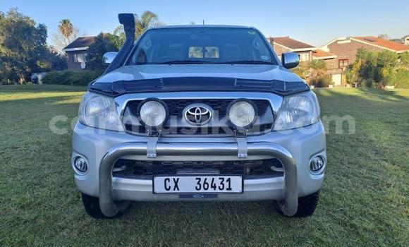 Buy Used Toyota Hilux Silver Car in Beitbridge in Matabeleland South Buy Used Toyota Hilux Silver Car in Beitbridge in Matabeleland South