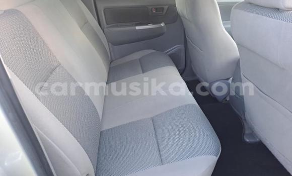 Buy Used Toyota Hilux Silver Car in Beitbridge in Matabeleland South Buy Used Toyota Hilux Silver Car in Beitbridge in Matabeleland South