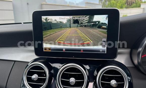 Buy Used Mercedes-Benz C-Classe White Car in Harare in Harare Buy Used Mercedes-Benz C-Classe White Car in Harare in Harare